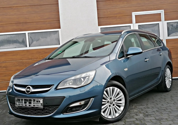 Opel Astra cena 28900 przebieg: 212000, rok produkcji 2013 z Września małe 781